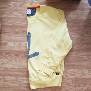 Lightweight Sperry sweatshirt